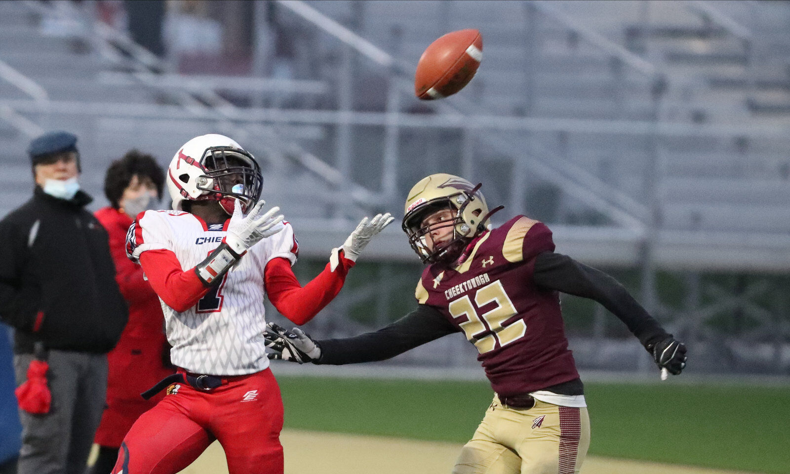 Iroquois beats Cheektowaga 31-0
